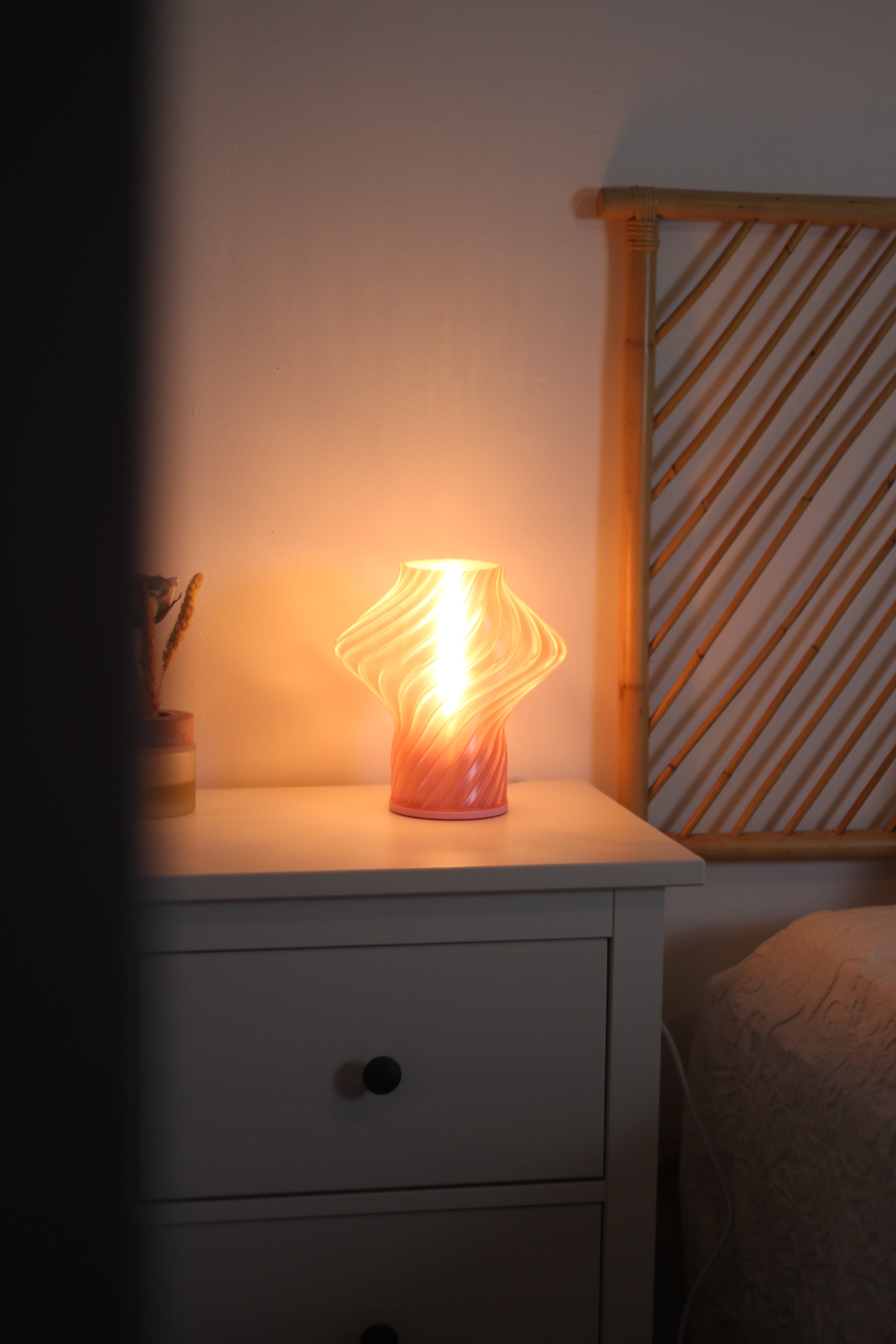 Candeeiros de mesa em impressão 3D – Luminae Studio
